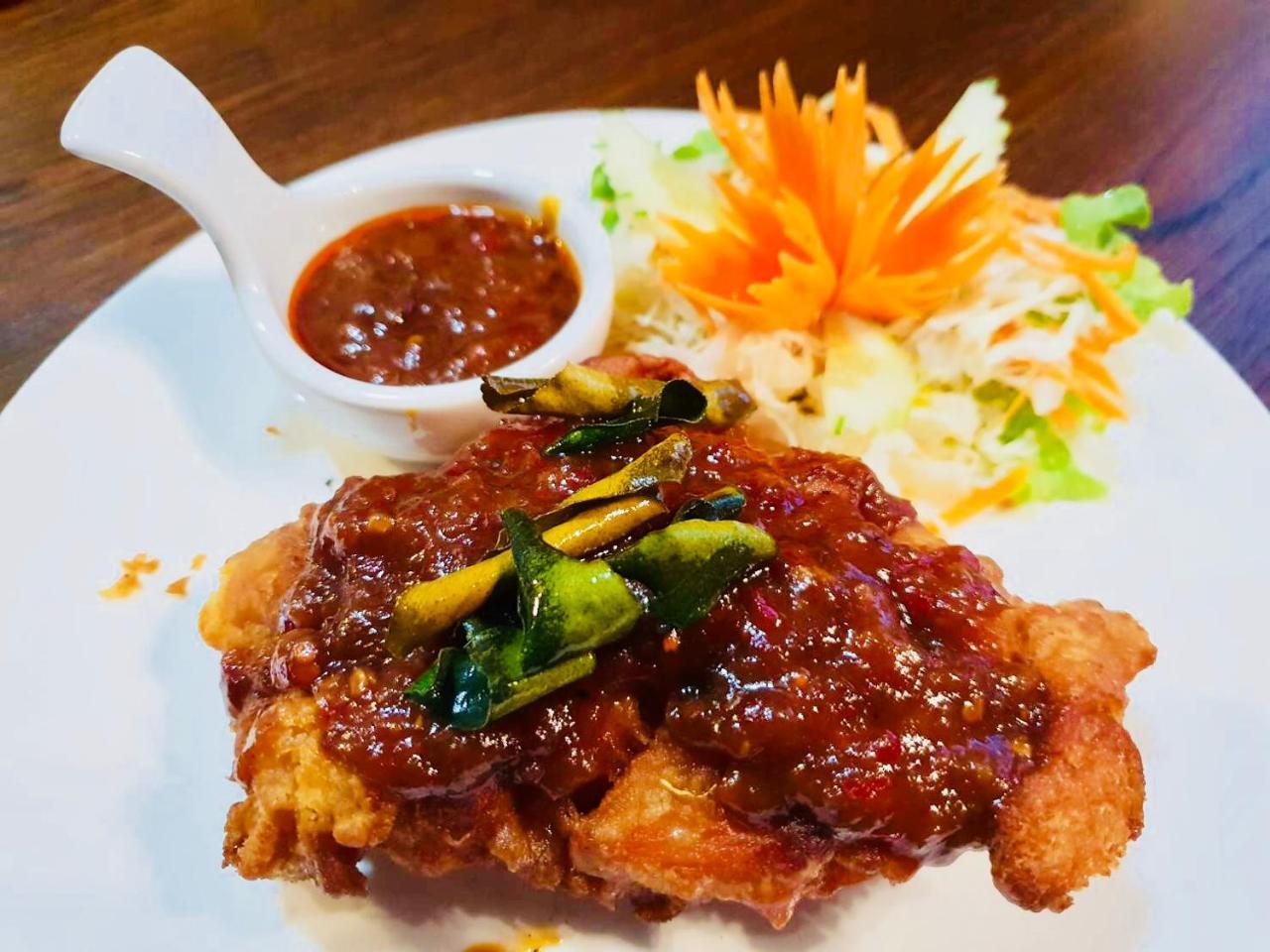 平渡华林精品酒店 清邁 外观 照片